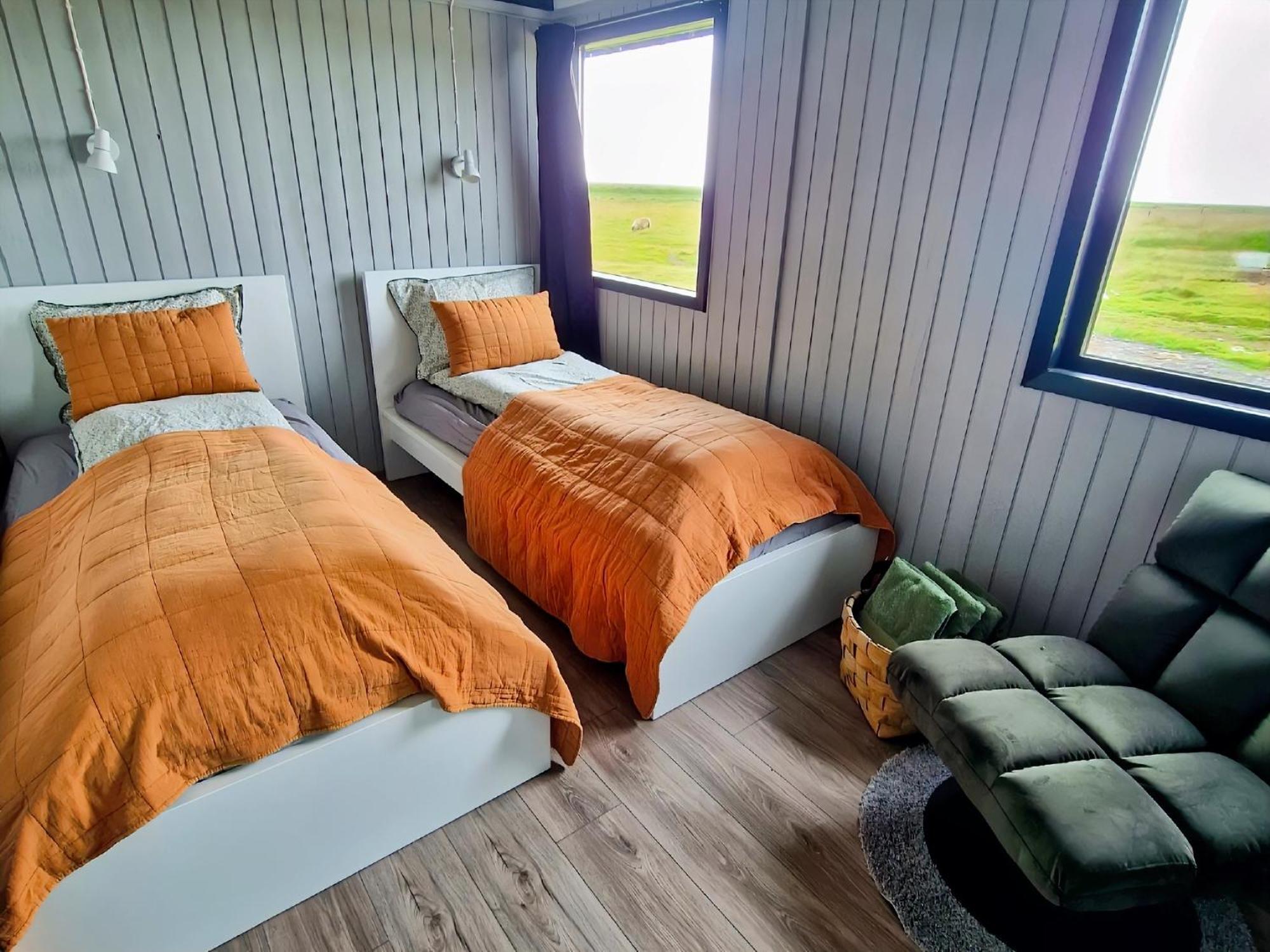 Green Farm Stay With Private Hot Tub Hvolsvöllur Eksteriør bilde