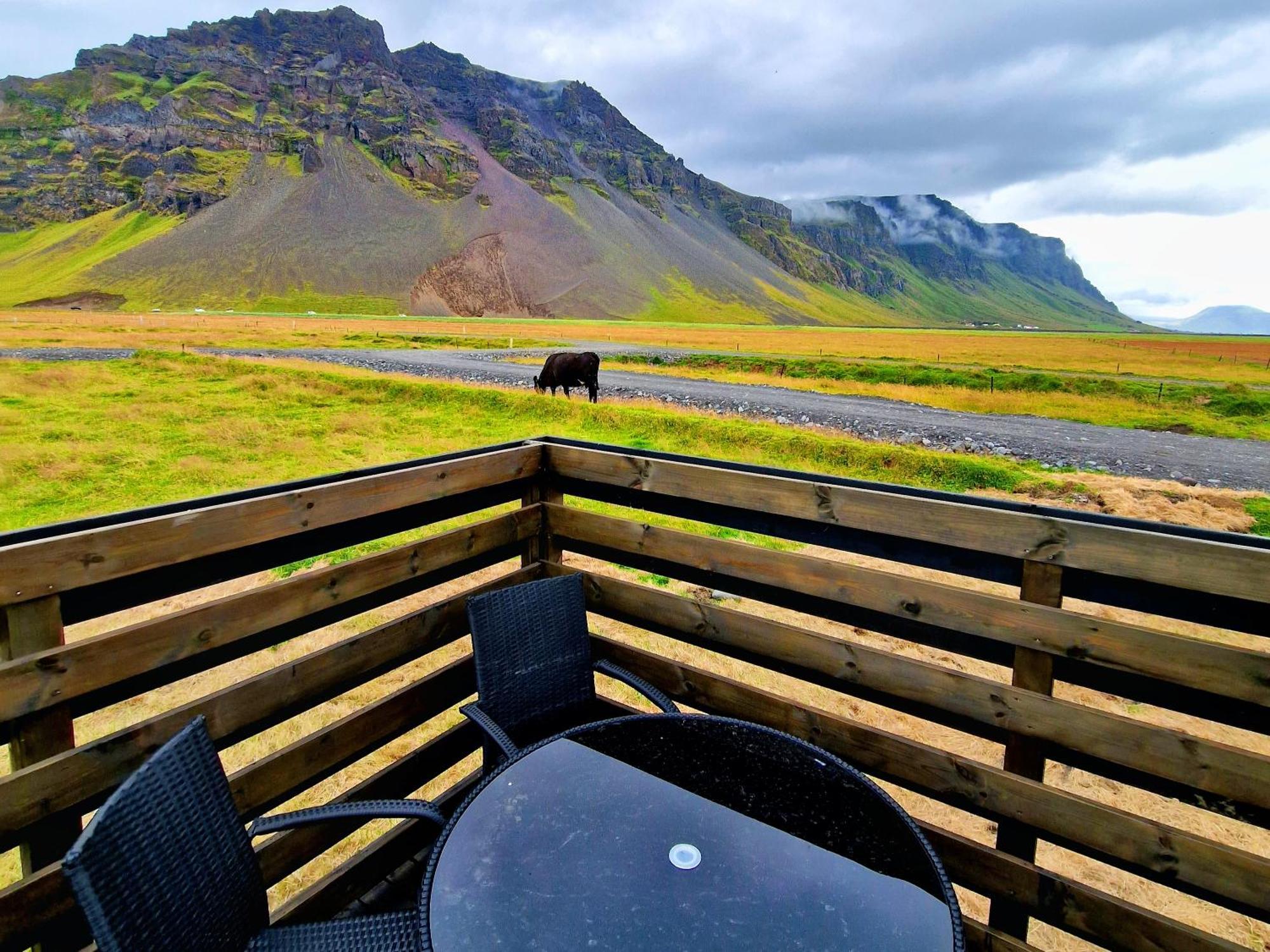 Green Farm Stay With Private Hot Tub Hvolsvöllur Eksteriør bilde
